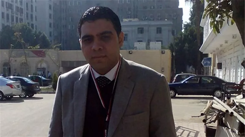 برلماني يطالب بإقالة وزير النقل ورئيس هيئة السكة الحديد