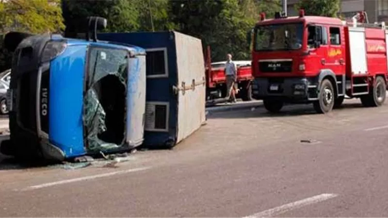 إصابة ضابط و4 شرطيين في حادث مروري أعلى محور 26 يوليو