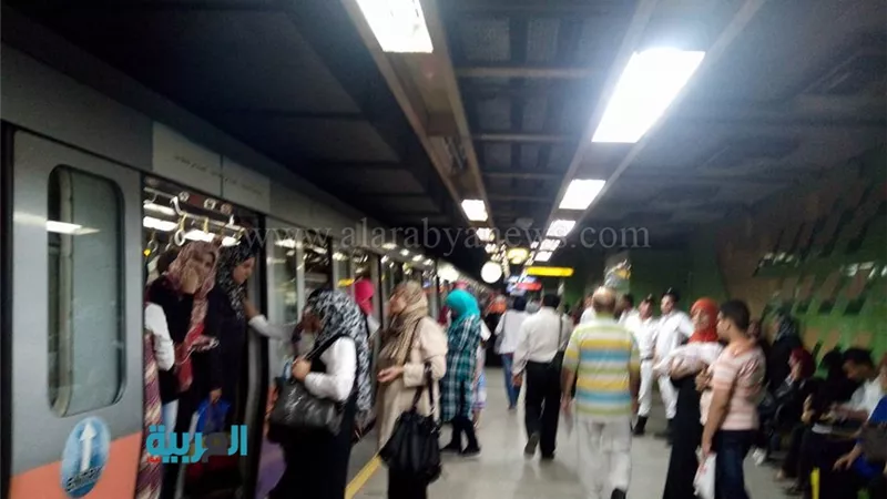 بالصور.. توقف حركة قطارات الخط الثاني لمترو الأنفاق