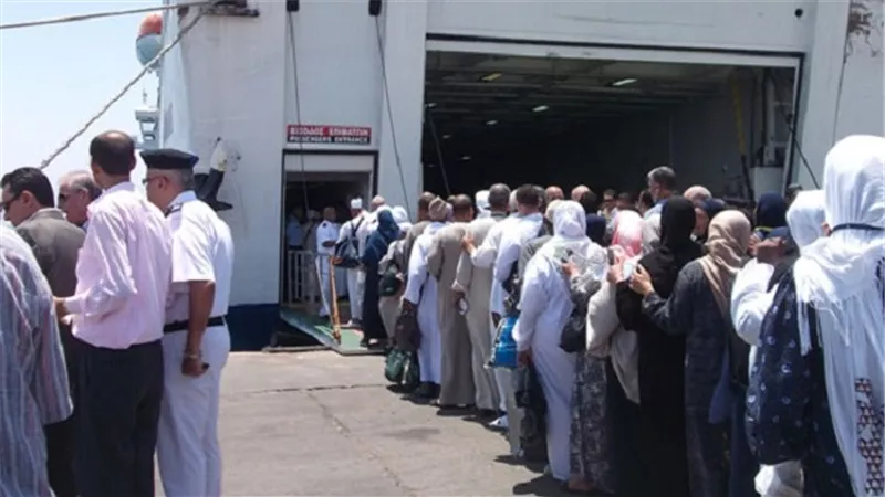 اليوم.. وصول ومغادرة 2359 من عمالة خدمة الحجاج بالغردقة ونويبع