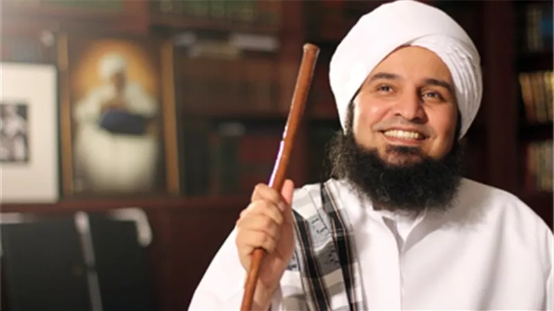 الحبيب علي الجفري.. الداعية اليمني ملهم المسلمين فى العالم.. لمع نجمه بعد ثورة 30 يونيو.. لُقب بـ 