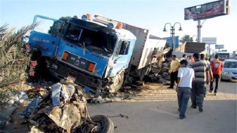 مصرع واصابة إثنين في حادث تصادم البحيرة