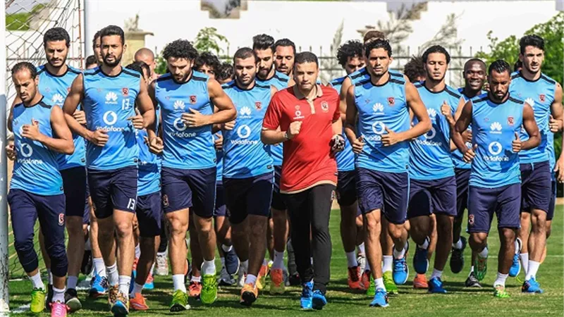 الأهلي يُنهي تدريباته استعدادًا لمواجهة للمقاولون 
