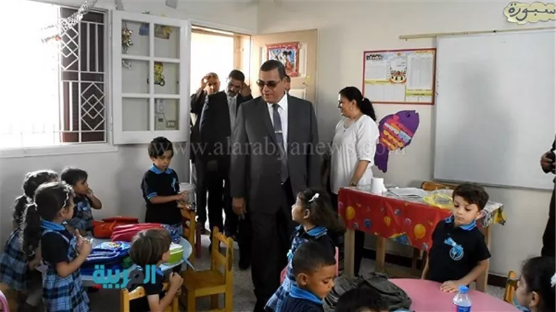 محافظ الفيوم يتفقد المدارس في أول أيام الدراسة