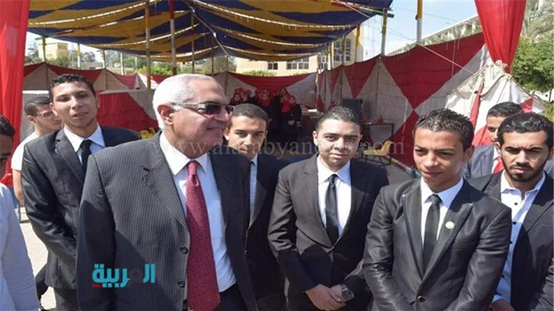 بالصور.. نائب رئيس جامعة المنصورة يتفقد المدن الطلابية