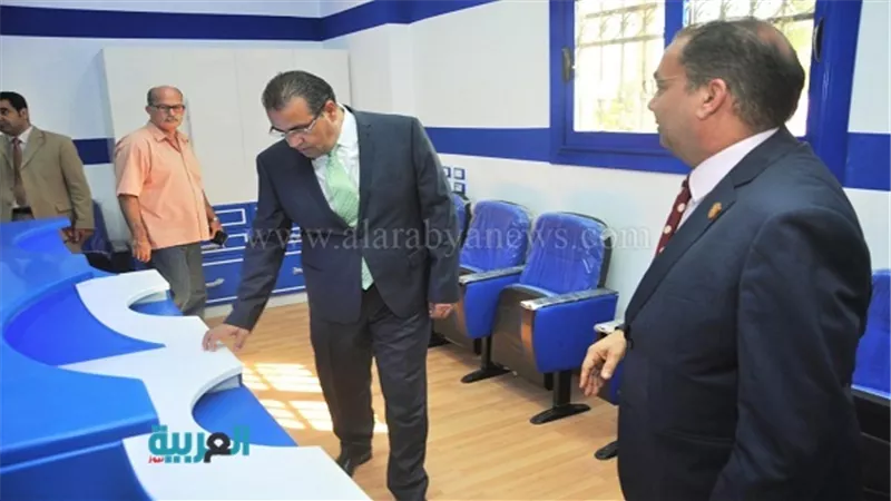 رئيس جامعة المنصورة يتفقد التجهيزات النهائية لللبورصة الافتراضية