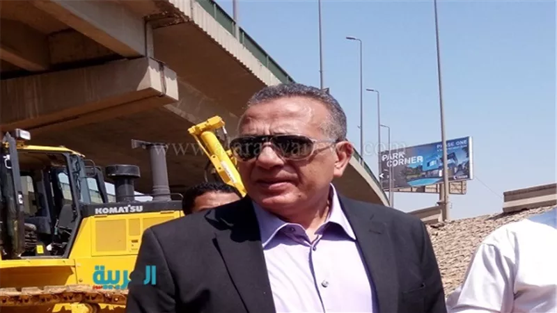 محافظ الجيزة يتفقد محور مروري في العمرانية 