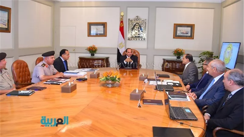 السيسي يناقش معايير تصميم المباني الحكومية بالعاصمة الجديدة