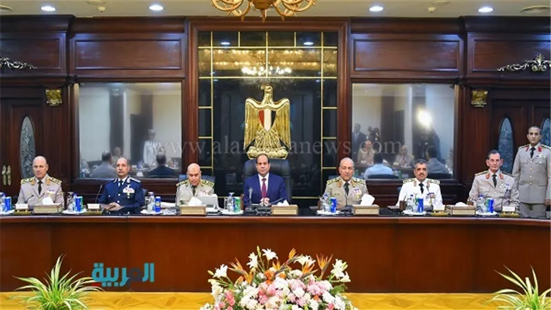 السيسي في اجتماع القوات المسلحة: مصر تواصل جهودها لوحدة العرب