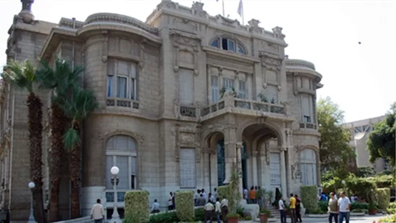 بالأسماء.. تشكيل لجنة لوضع بروتوكول بجامعة عين شمس لإعداد المعلمين