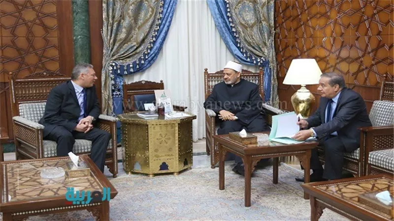 شيخ الأزهر: خريجي الأزهر الأجانب هم سفراء السلام في بلادهم