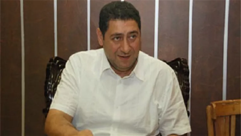 عيد لبيب عن 