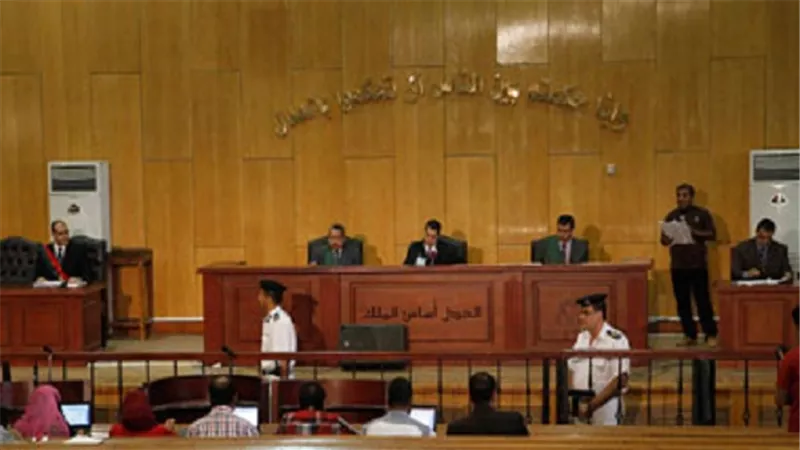 تأجيل إعادة إجراءات محاكمة متهم بـ