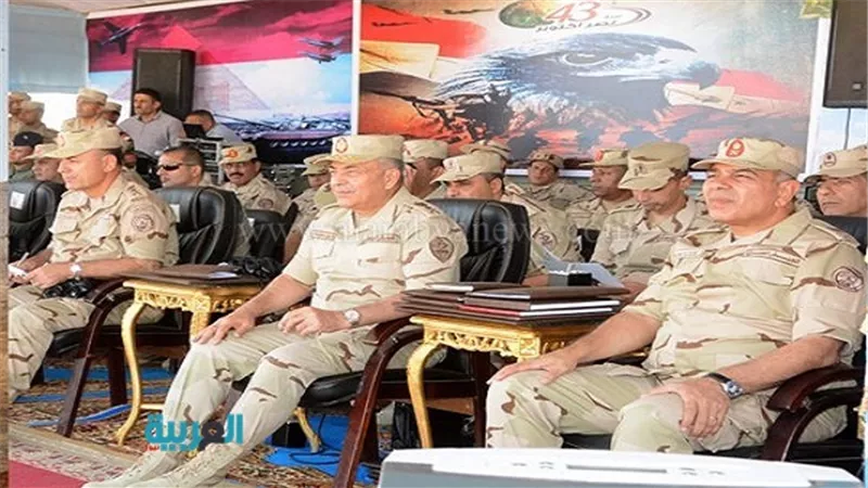 بالصور.. رئيس الأركان يشهد المرحلة الرئيسية لمشروع 