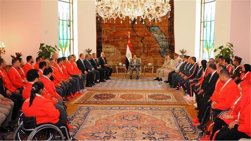 السيسي يكرم الحاصلين على ميداليات بالأوليمبية والعسكرية
