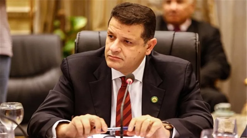 بالصور.. النائب طارق رضوان يحضر جلسة صلح عائلتين في سوهاج