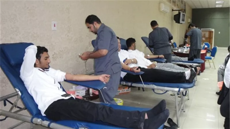 لمساندة القوات المسلحة.. حملة للتبرع بالدم في جامعة عين شمس