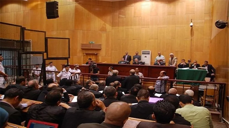 قريبة لشيماء الصباغ تنفعل على الدفاع: 