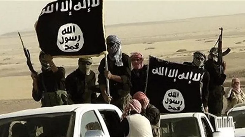 بالفيديو.. تدريب كتيبه تابعة لتنظيم داعش استعدادًا لـ 11 نوفمبر