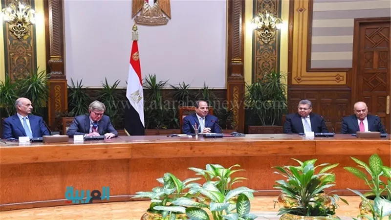 السيسي: للتعليم دور في مكافحة الإرهاب.. ويؤكد: يوسع آفاق الطلاب