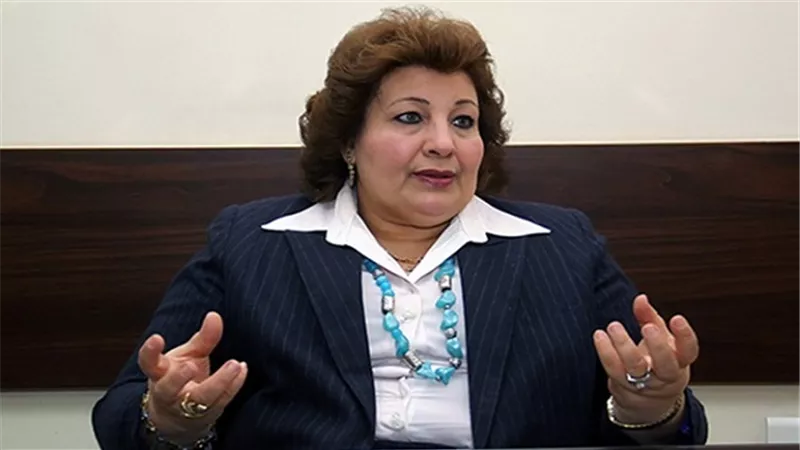 مارجريت عازر: أفكار الحكومة تقليدية ووجب البحث خارج الصندوق