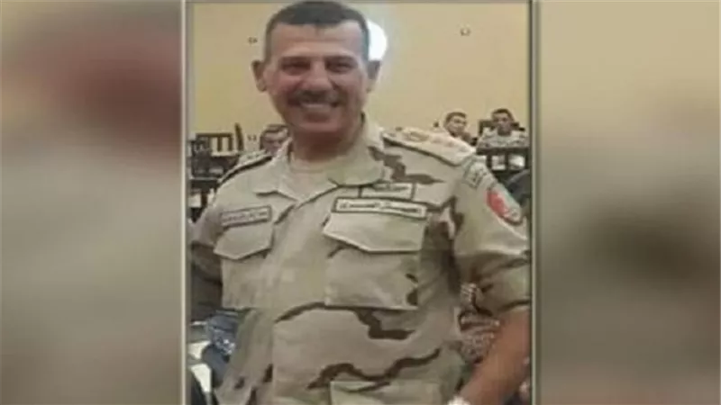 رصاص الغدر يقتنص رجال القوات المسلحة.. 3 ملثمين يغتالون قائد الفرقة التاسعة مدرعات.. جنازة عسكرية من مسجد المشير طنطاوي اليوم.. والقبض على الجناة خلال ساعات