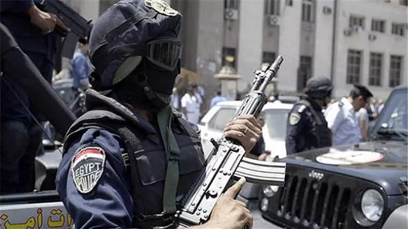 أجهزة الأمن تلقي القبض على 3 تشكيلات عصابية