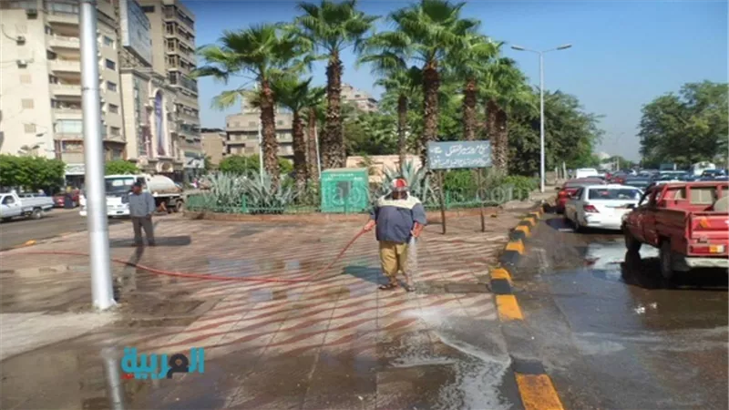 بالصور.. رفع كفاءة شارع البحر الأعظم بالجيزة 