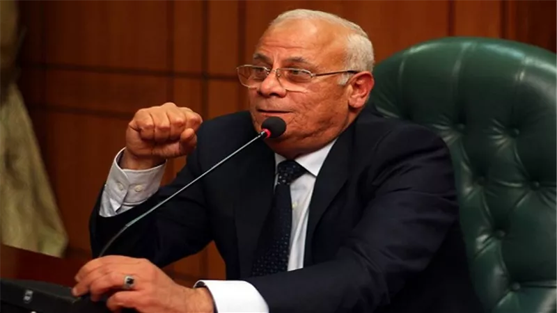 محافظ بورسعيد: توافر السلع التموينية بكميات كبيرة لدى البدالين