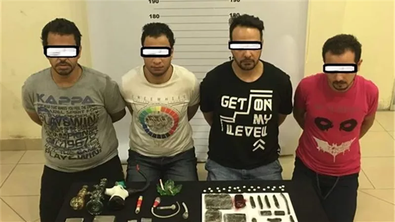 صحيفة: ضبط 4 مصريين بحوزتهم مواد مخدرة بالكويت