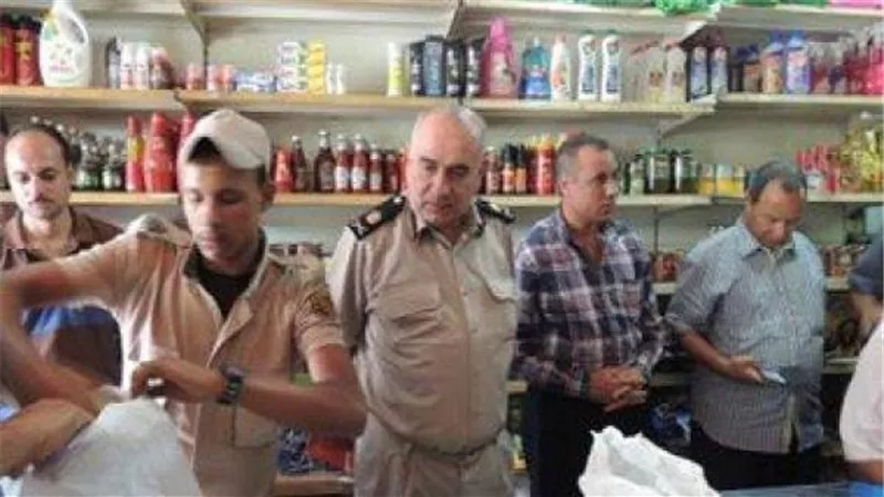 ضبط 2 طن مقرمشات فاسدة بحوزة سوري في 6 أكتوبر