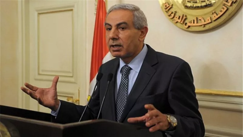 وزير الصناعة: 150 مليون جنيه لتشغيل 871 مصنعًا متوقفًا
