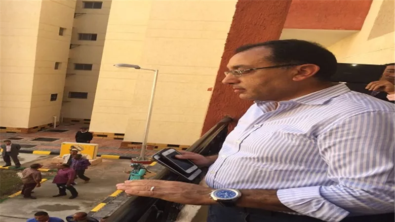 بالفيديو.. تسليم عقود 8088 وحدة بالإسكان الاجتماعى  بمدينة طيبة الجديدة