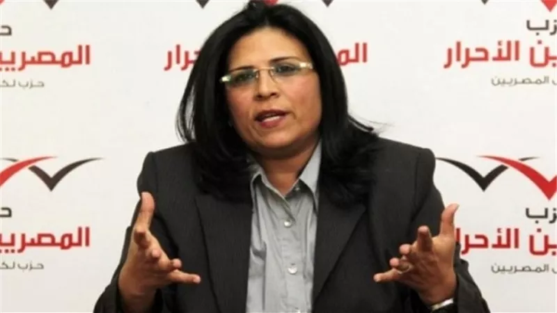 منى جاب الله: تجديد المجمع الاستهلاكي بمساكن الحرفيين في منشأة ناصر