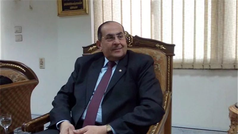  زاهي حواس يحاضر بجامعة سوهاج عن الاكتشافات الأثرية