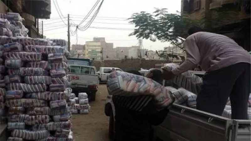 طرح طن سكر و325 كيلو لحوم بأسعار مخفضة للمواطنين في المنيا