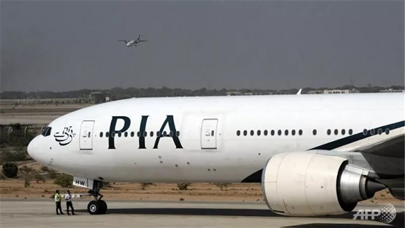 اختفاء طائرة على متنها 37 راكبا عن شاشات الرادار في باكستان