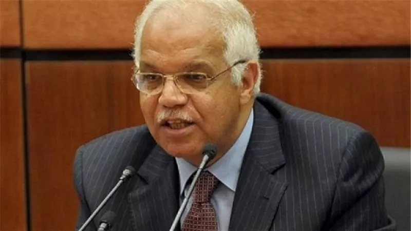 وزير النقل يتفقد طريق 