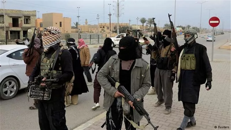 عناصر تنظيم داعش يدخلون مدينة تدمر الأثرية السورية