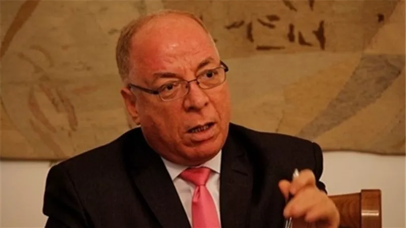 وزير الثقافة يكشف وجود محاولات لاغتيال شيخ الأزهر