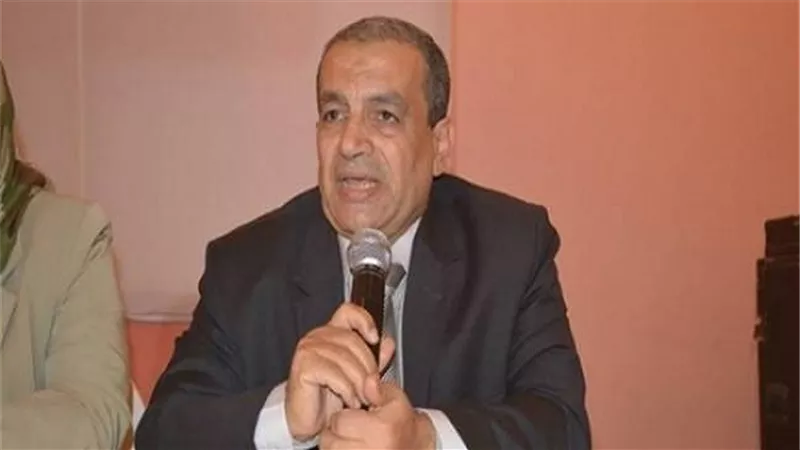 إنشاء مجمع طبي متكامل بمدينة باريس بالوادي الجديد