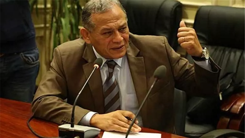السادات لـ