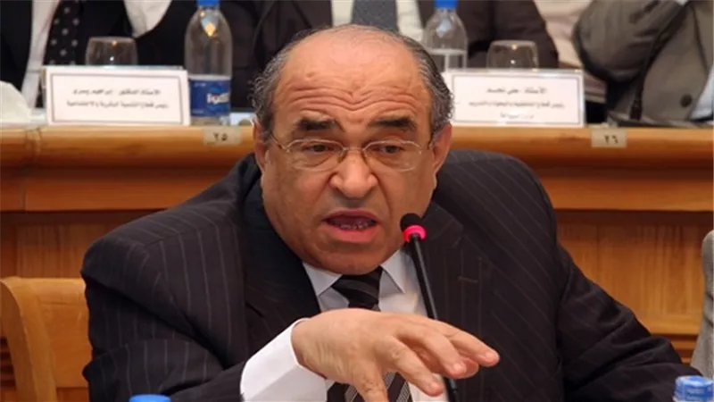 مصطفى الفقي: البابا شنودة رفض مقترح اعتبار عيد القيامة إجازة رسمية