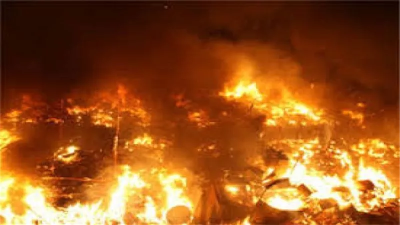 إندلاع حريق هائل بدير القديسة دميانة بالدقهلية
