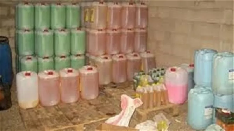 ضبط صاحب شركة منظفات بحوزته منتجات مغشوشة في الغربية