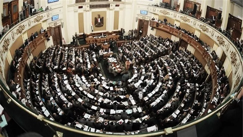 طلب إحاطة يتهم وزير التموين بإهدار 3 مليارات جنيه