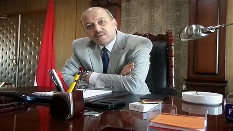 حبس ضابط شرطة أقام كمينًا وهميًا للنصب على المواطنين