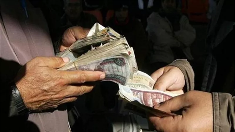 حبس مدير إسكان حي السلام لاتهامه بالرشوة