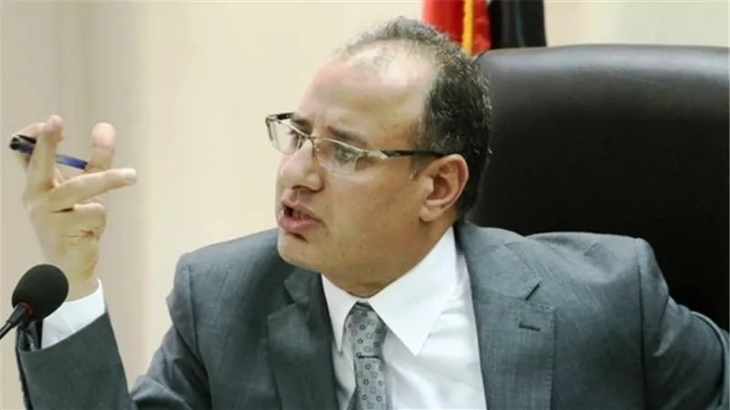 محافظ البحيرة: تسليم 2016 شقة بوادى النطرون للمستحقين قريبًا