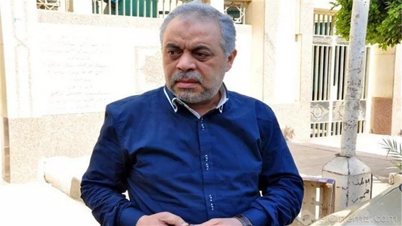 نقيب الممثلين وروجينا في عزاء والدة إدوارد